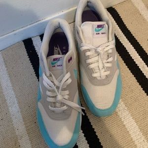 Men’s Nike sneakers great condition